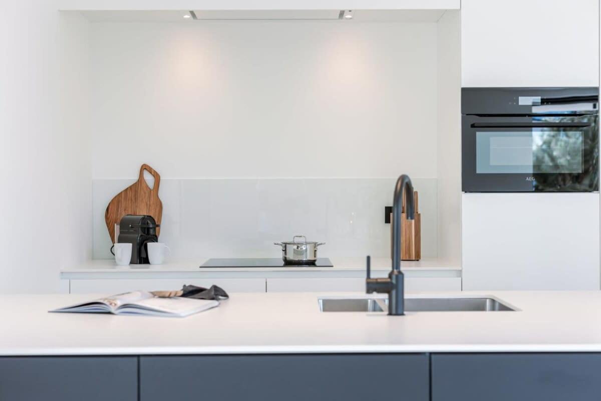Huswell - Beautiful & Ultramodern Apartment In Oostduinkerke Koksijde Luaran gambar